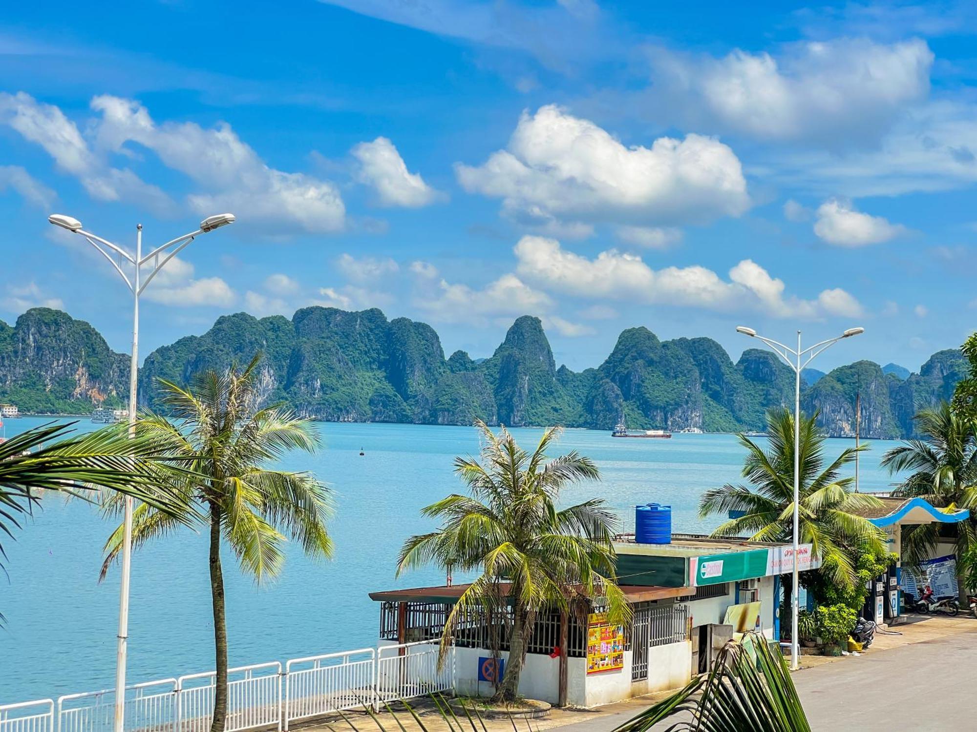 Canh Buom Homestay - Tuan Chau ハロン エクステリア 写真